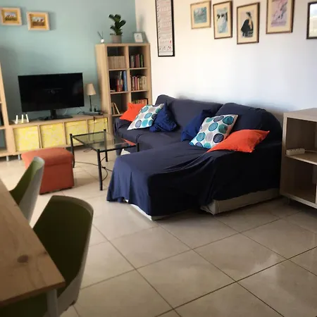 Gloria - Solo Familias Apartment *